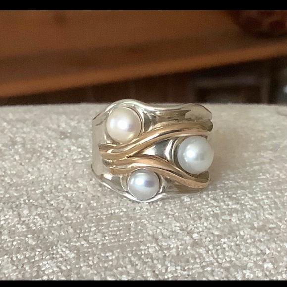 Hagit Gorali Sterling Silver & 14k gold Pearl ring - Picture 12 of 13